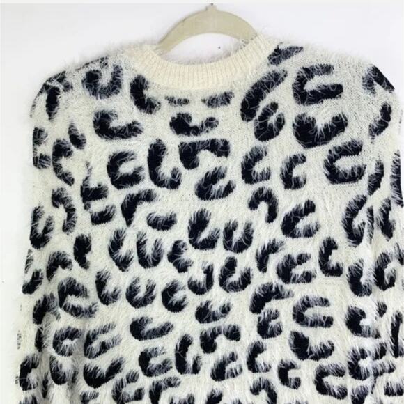 POL Cream Eyelash Leopard Print Pullover NWOT - Picture 5 of 12